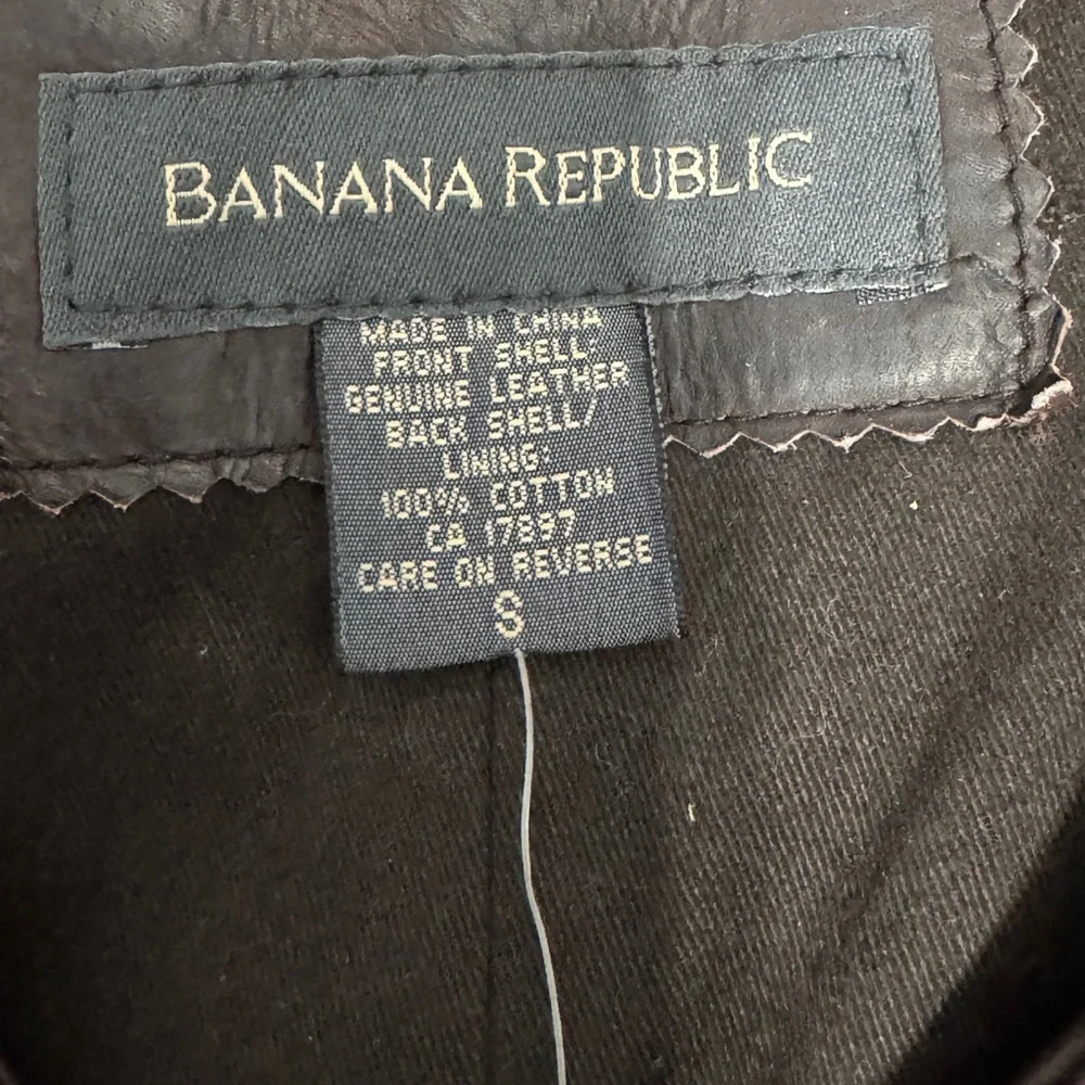 banana republic size small brown vest